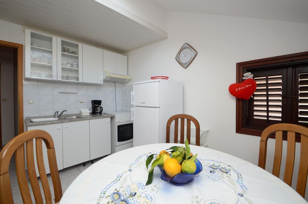 Apartments Marijana Zavalatica Extérieur photo